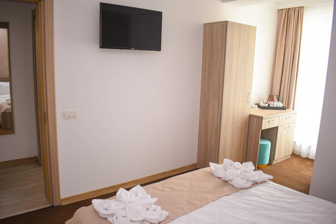 Năvodari Casa Topaz Mamaia Nord מראה חיצוני תמונה