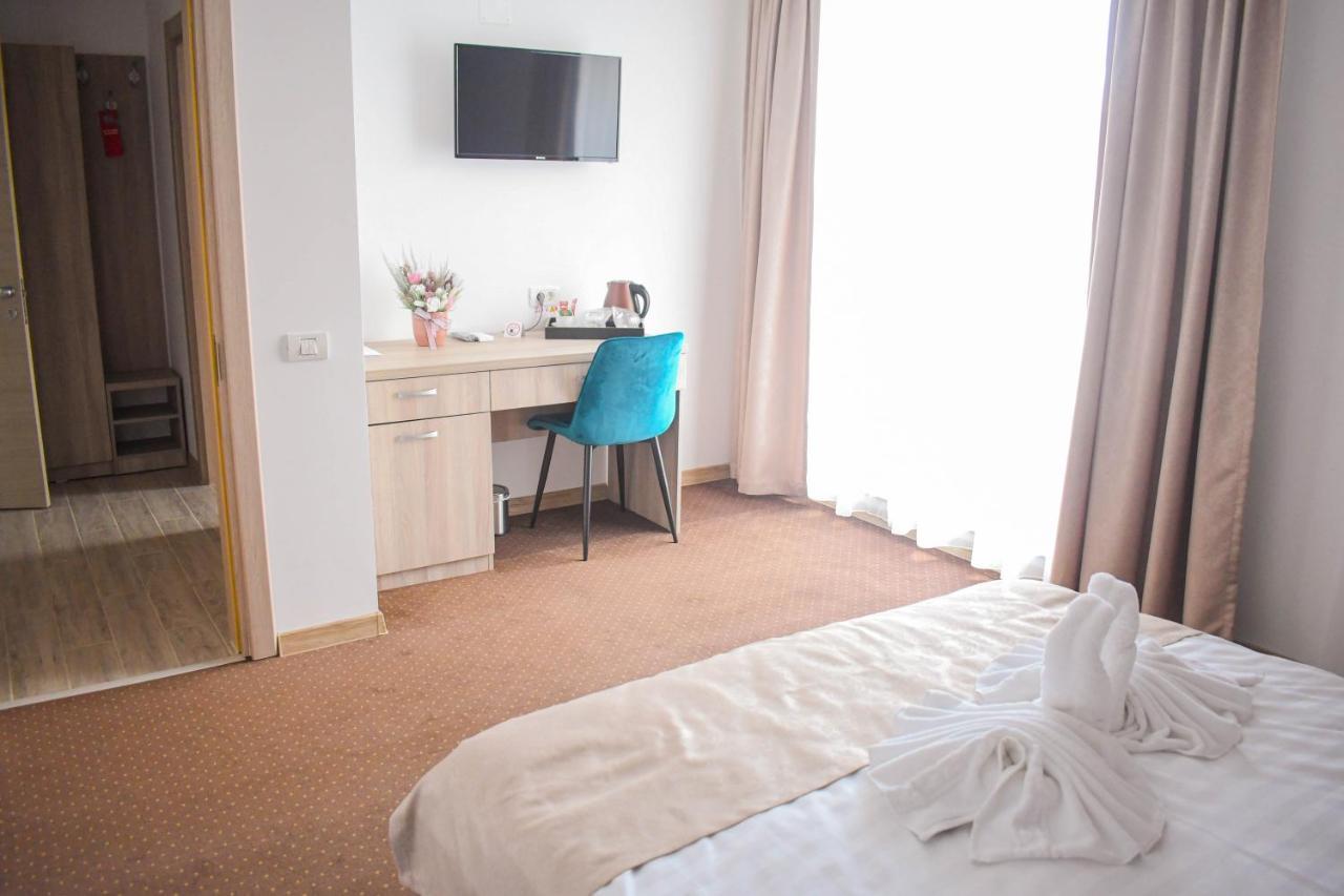 Năvodari Casa Topaz Mamaia Nord מראה חיצוני תמונה